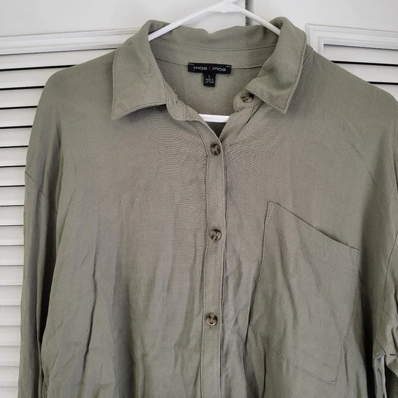 Moa Moa - Olive Button-Up Cropped Shirt - Picture 2 of 6